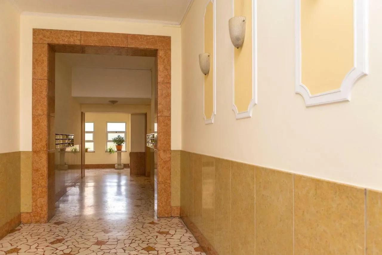Guelphs Apartments Верона Италия